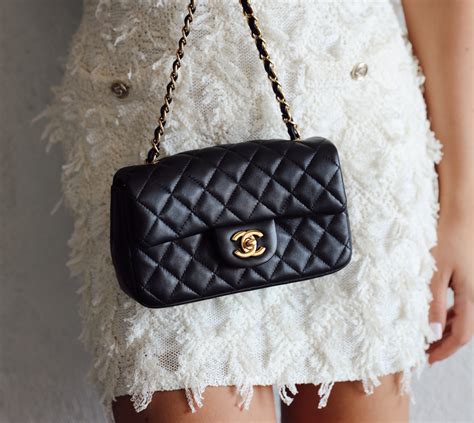 chanel cf 25|chanel jumbo flap size inches.